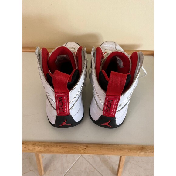 Nike Air Jordan Jumpman Two Trey Shoes "Bulls" DO1925-160 Men's White Red Black - Picture 3 of 5